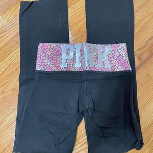 VS Pink yoga pants